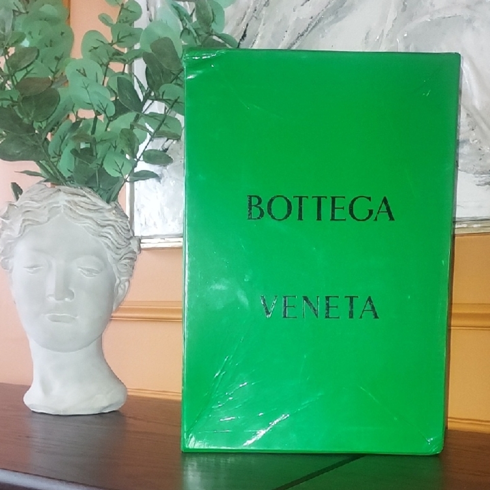 Bottega Veneta Orbit Sneakers